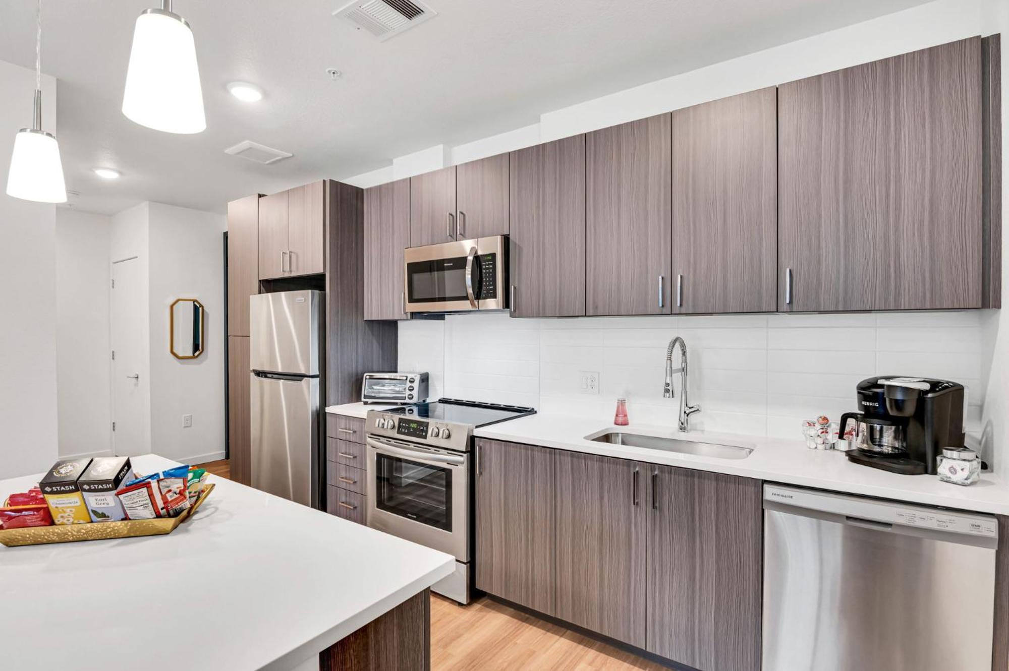 My Sweet Rentals- 30 Night Min Apartamento Aurora